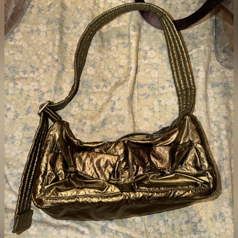 BAGGU DEADSTOCK METALLIC CARGO SHOULDER BAG